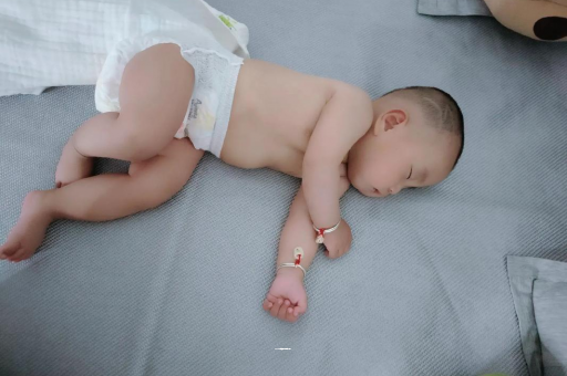 冠县怀孕多久肚子会胀气